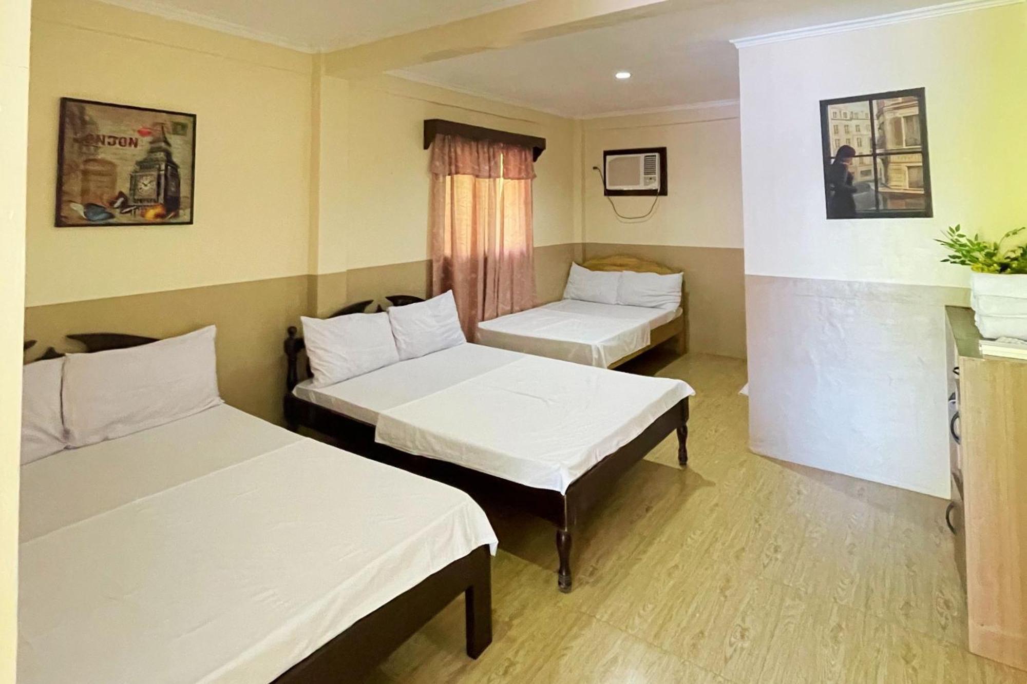 Durhan White Beach Resort Powered By Cocotel Tabuelan Bagian luar foto